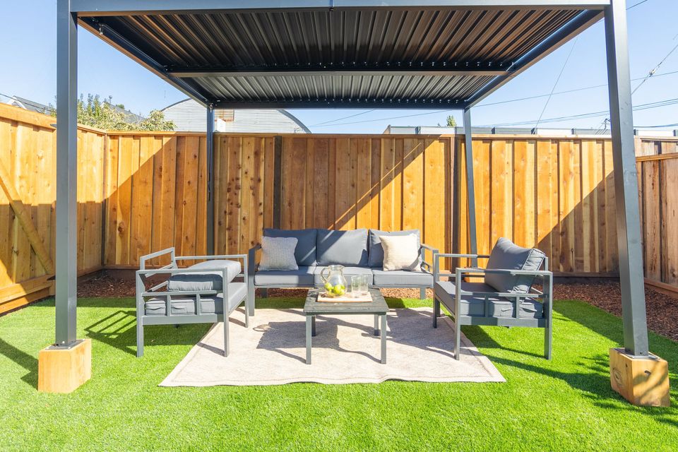 Backyard pergola, San Carlos